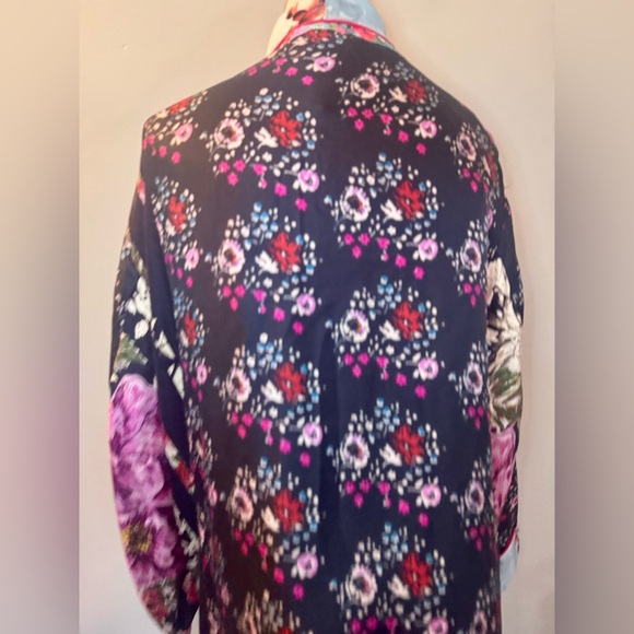 [Johnny Was] "Meadow" Floral and Striped 100% Silk Kimono Sz: M - Picture 7 of 15